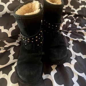 Girls UGG boots size 2 black suede leather with genuine sheep skin lining